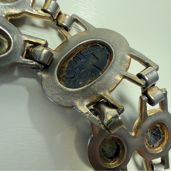 Vintage 1960s Egyptian Revival Double-Row Two-Toned Black Scarab Beatle Bracelet - Picture 10 of 13